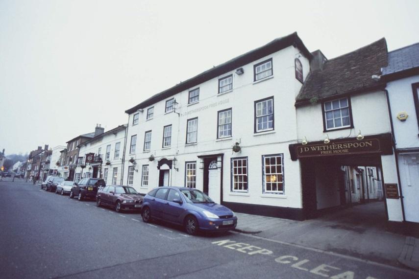 The Catherine Wheel Wetherspoon Hotel Henley-on-Thames Exteriér fotografie